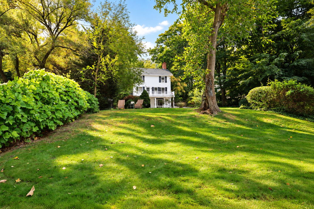 17-web-or-mls-80 E Broadway, Roslyn 26 17-web-or-mls-80 E Broadway, Roslyn 26
